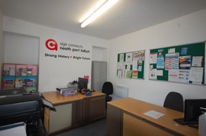 Photo 1- click for photo gallery